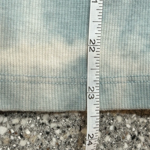 Gap Tank Top Size XS - Picture 4 of 4